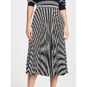 Club Monaco NWT Annina Skirt Striped Pleated Black & White Sz 00